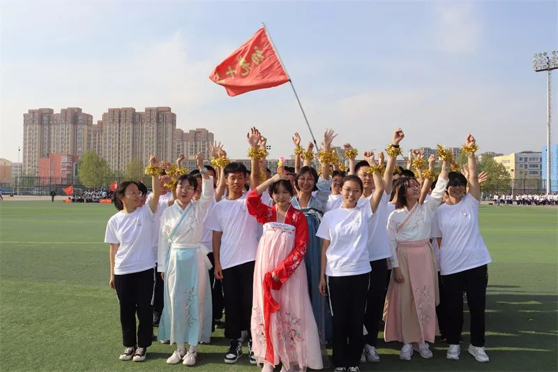 高二年级集体舞大赛658.png 高二年级集体舞大赛658.png