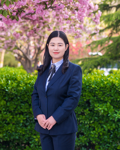 张莎莎.jpg